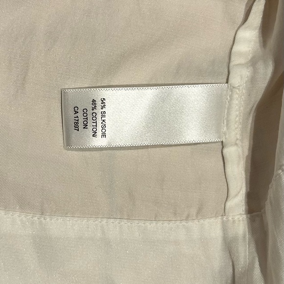 Banana Republic silk blouse - Picture 5 of 6